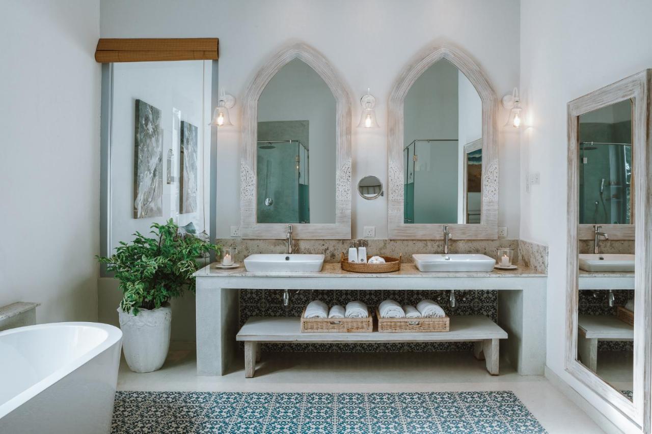 Selenya Talpe - Boutique Villa Unawatuna Extérieur photo