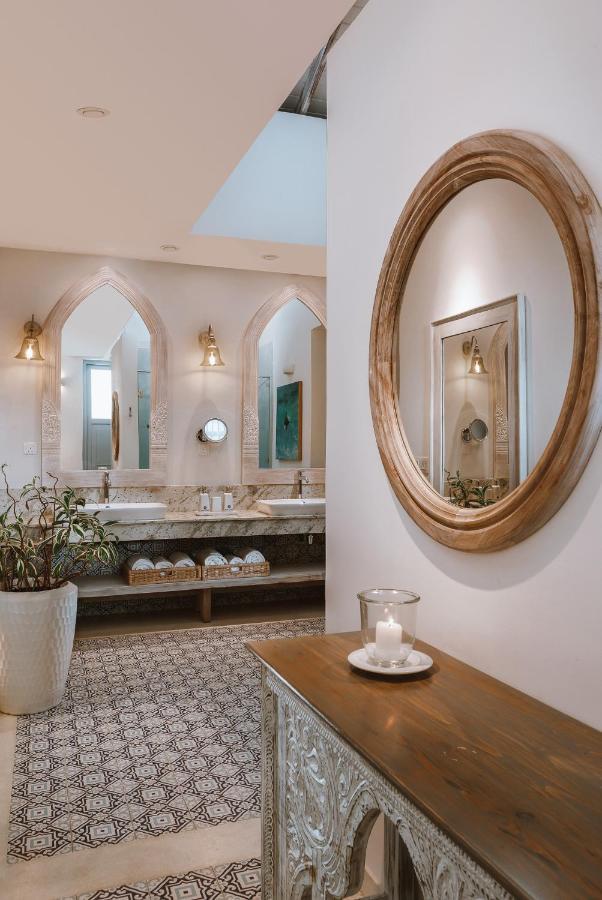 Selenya Talpe - Boutique Villa Unawatuna Extérieur photo